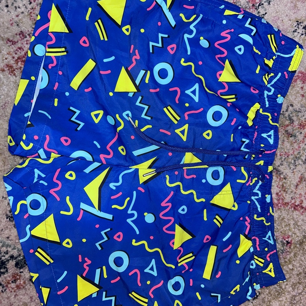 Forever 21 Blue and Yellow Patterned Shorts